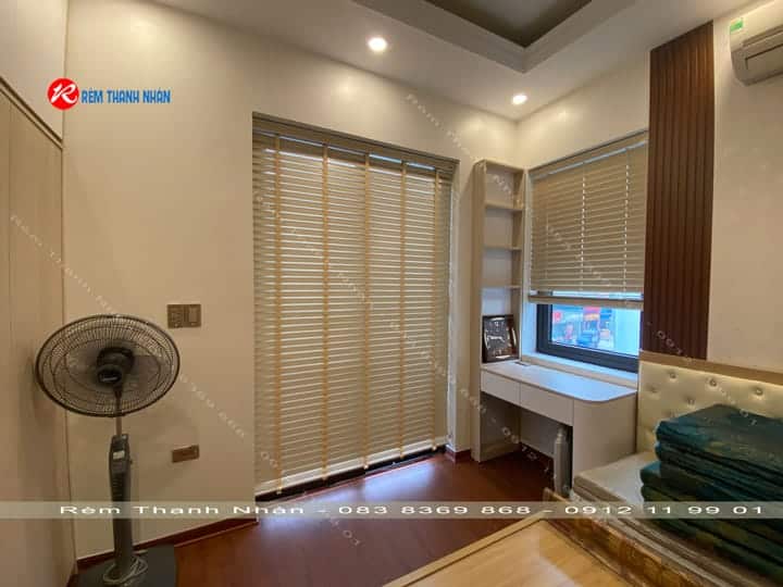 Top những mẫu rèm cửa đẹp hiện đại nhất hiện nay - Rèm gỗ Wooden Blinds