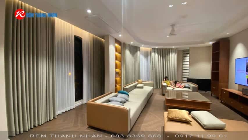 Mẫu rèm cửa phòng khách sang trọng tại Hà Nội 4 Ưu điểm và lợi ích của rèm cửa phòng khách