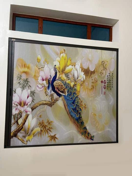 Vách tổ ong in tranh 3D – Giải pháp trang trí hiện đại, cách nhiệt & thẩm mỹ vượt trội 8 Vách tổ ong in tranh 3D – Giải pháp vách ngăn hiện đại, thẩm mỹ & cách nhiệt hiệu quả