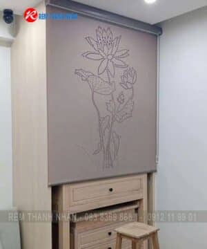 Rèm cuốn laser phòng thờ LZ98 – Giải pháp che bàn thờ trang nhã, sang trọng và bền bỉ 9 Rèm cuốn laser phòng thờ, che bàn thờ