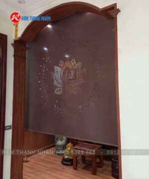 Rèm cuốn khắc laser LZ 243 che bàn thờ, cho phòng thờ