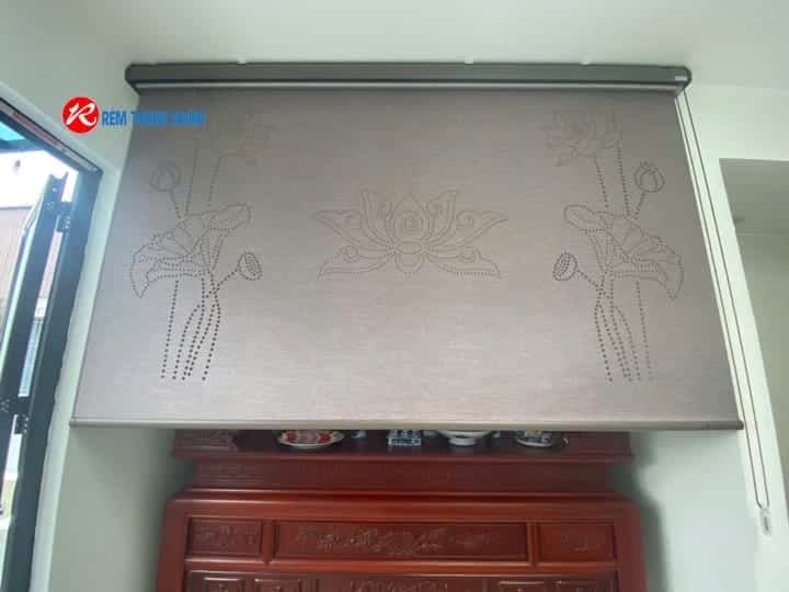 Rèm cuốn che bàn thờ LZ 121 – Vải SL-Coffe, khắc laser, giá rẻ 5 Rèm cuốn che bàn thờ LZ 121 – Vải SL-Coffe, khắc laser, giá rẻ - Ảnh 3